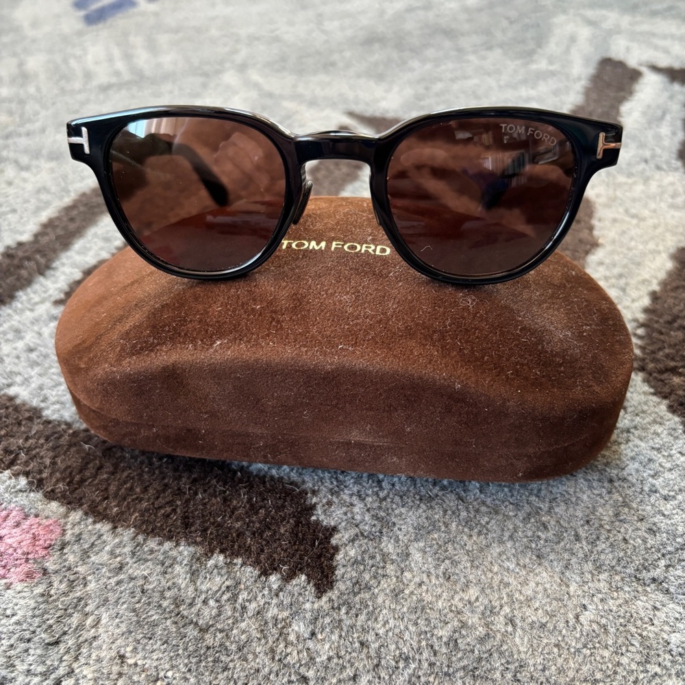 Tom Ford Black Sunglasses 47mm
